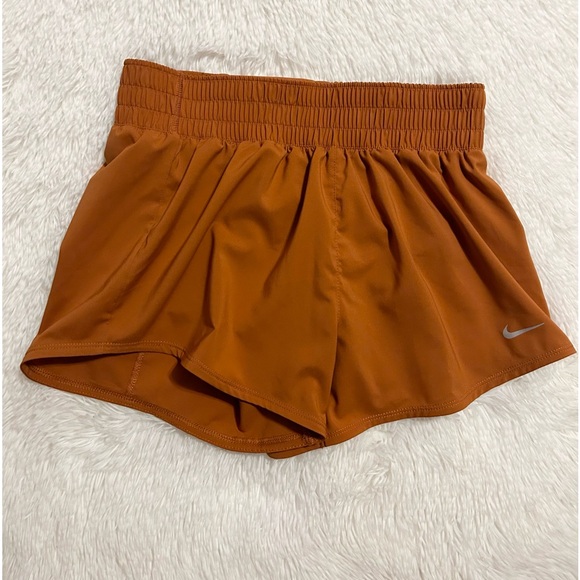 Nike Pants - Nike One Women’s Dri-FIT Mid-Rise Brief-Lined Shorts